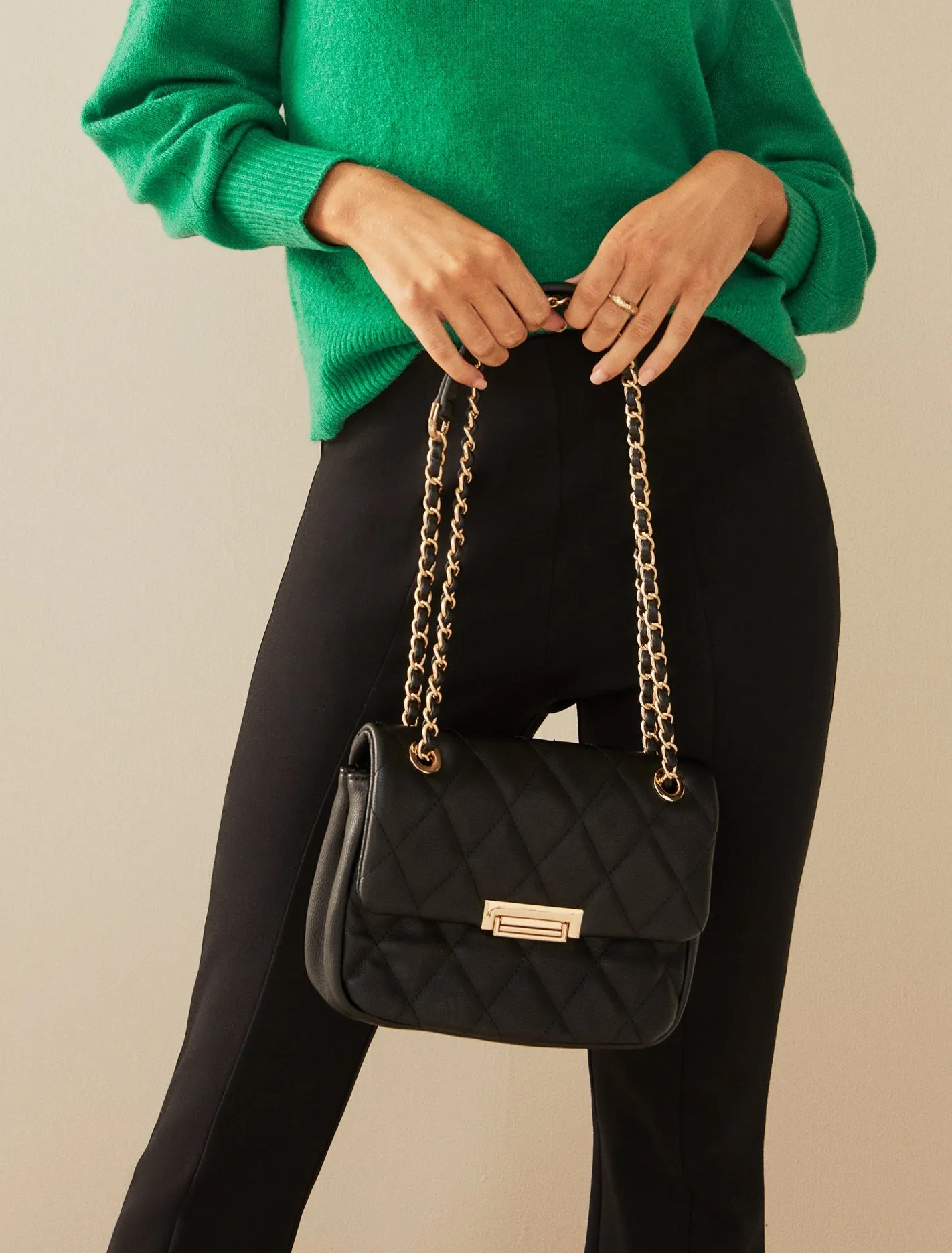 Chrissie Chain Crossbody Bag