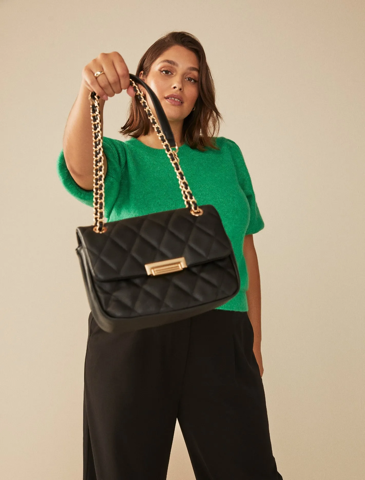 Chrissie Chain Crossbody Bag