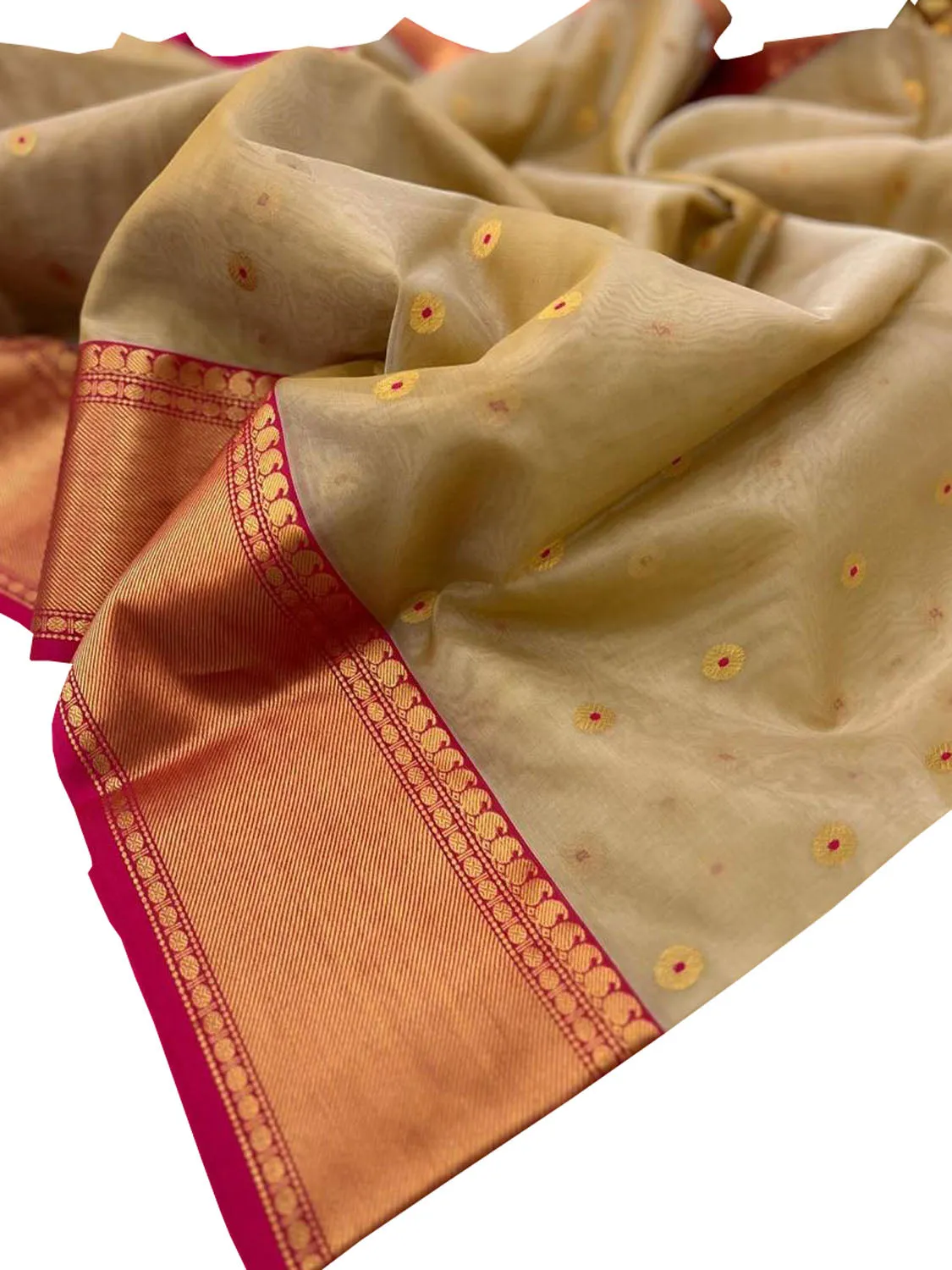 Elegant Pastel Chanderi Handloom Silk Saree: Pure Luxury