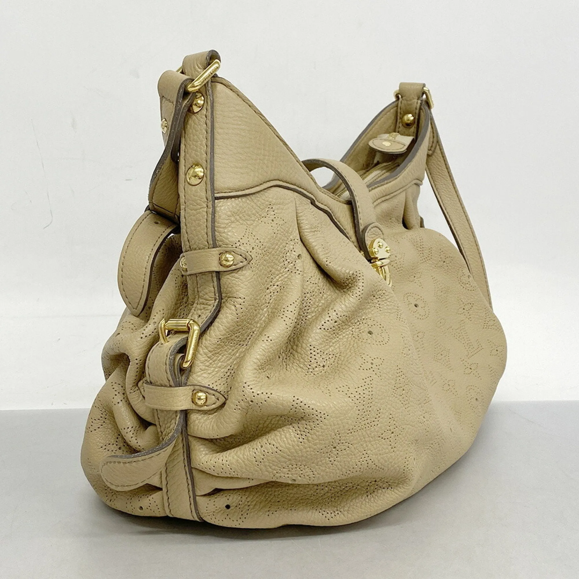 Louis Vuitton Xs  Leather Shoulder Bag ()