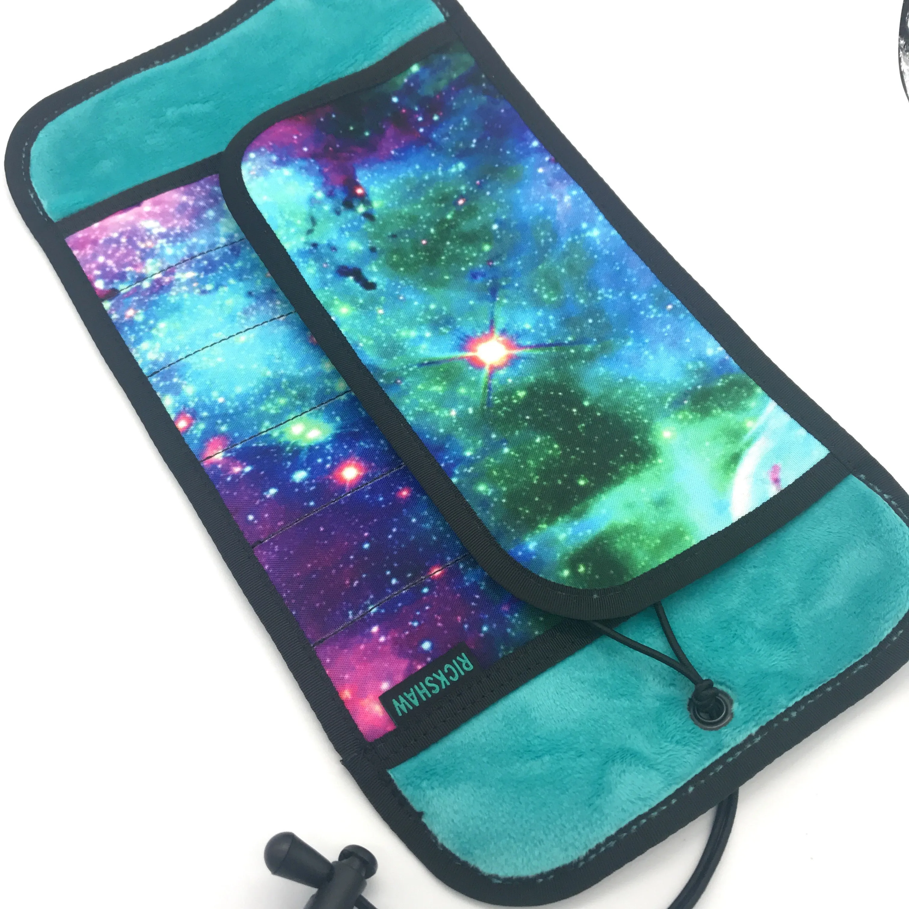 Nebula Deluxe 6 Pen Roll