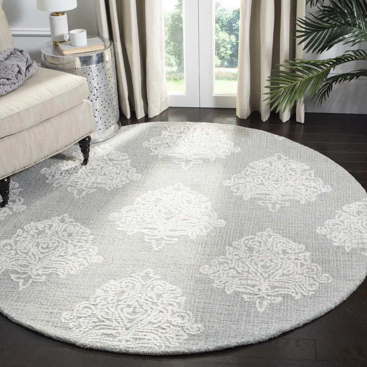 Safavieh Abstract 523 Rug, ABT523